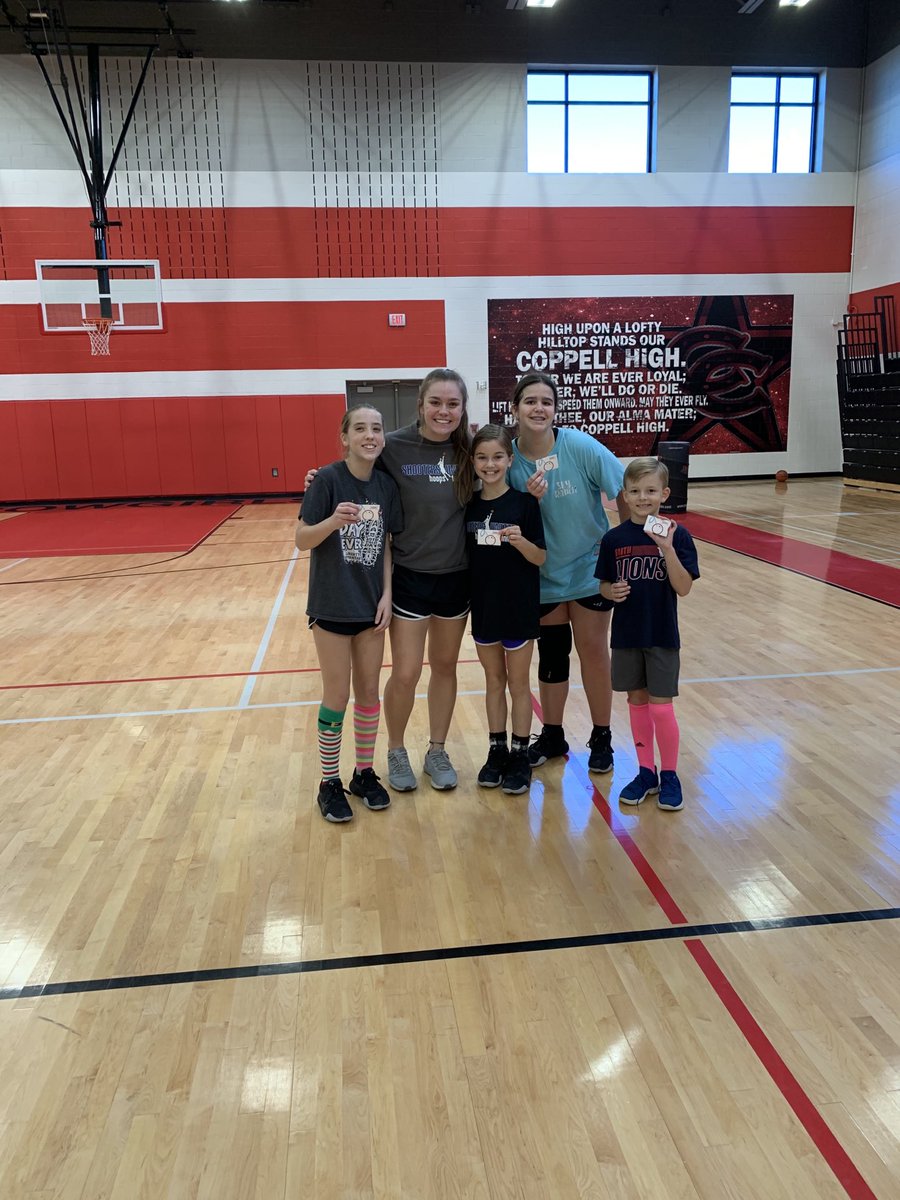 HoopsShooters's tweet photo. Our first camp was a big success!!! Fun was had by all. Also got a little work in as well. Thanks to the kids that were there, congrats to the contest winners. Coach Dustin and coach Abbey did a great job!!! Don’t miss the Christmas camp #blessed #family #UNITED https://t.co/1P7JhWPLY7