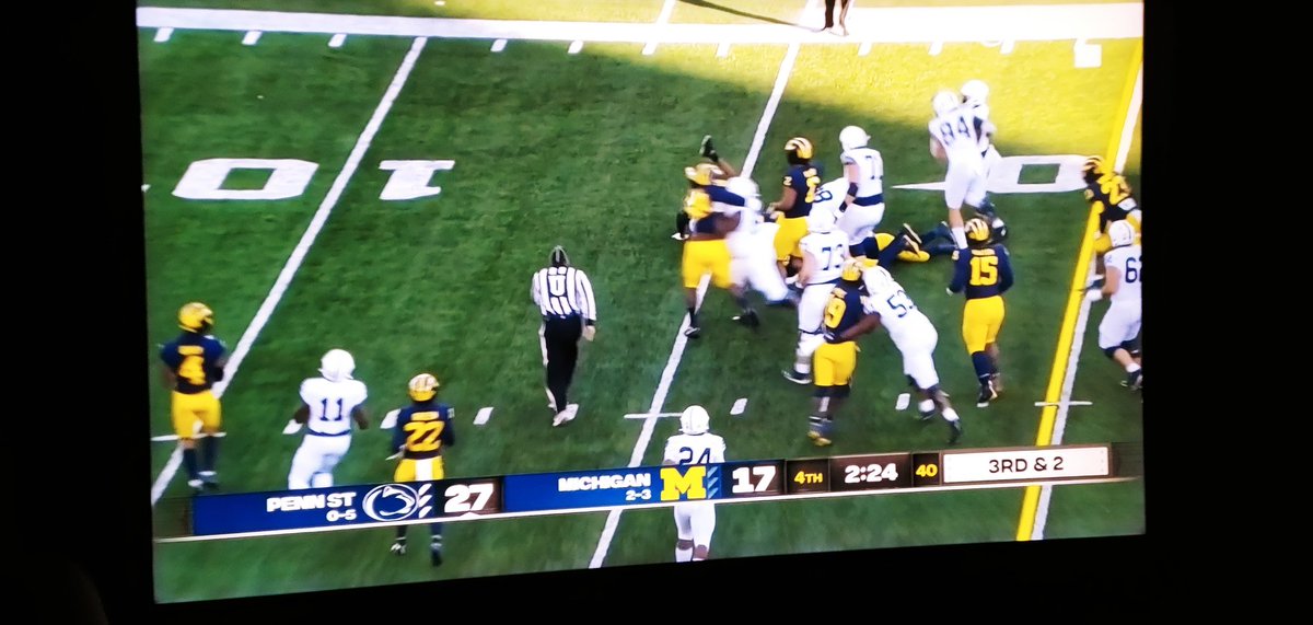 @tjc_101 Michigan getting gubbed 🏈😄👍
#ohiostatefootball https://t.co/2OGgy6evcX