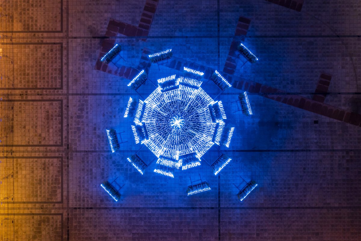 It's been a surreal year full of unexpected surprises, but one thing that's always guaranteed is a picture-perfect #Christmas tree shining bright at Cathedral Square in #Vilnius.✨ The holiday season is officially here. ✨
#safeChristmas #staysafe #stayhome #govilnius