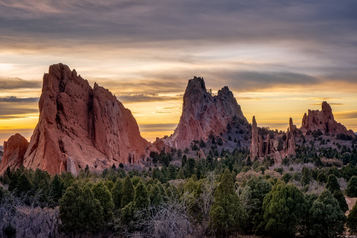 BradJBoland's tweet photo. Garden of the Gods Park   #coloradotography #ColoradoExperiences #colorado_travel #ColoradoLive #todayincolorado @cityofcos #VisitCOS
#outtherecolorado #viewcolorado #gogcolorado #gardenofthegodspark #gardenofthegods #cosparks @sonyalpha #bealpha #discoverwithalpha https://t.co/AlHvcHzgO0