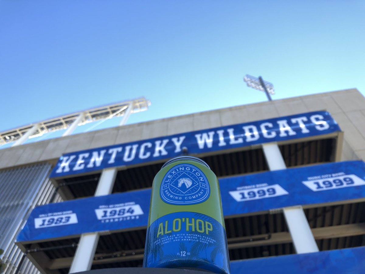 LexBrewingCo's tweet photo. Crack open a our IPA for a weekend full of football!
#WeAreUK #GoBigBrew #CraftBeer https://t.co/SjzXw8duOt