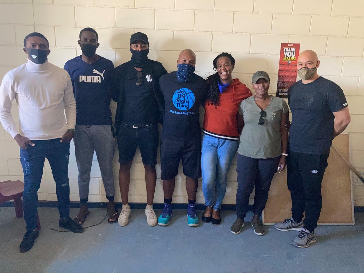 madodak69's tweet photo. General Manager Timothy 'Tim' Molteno 
Treasurer 'SpinMan' Benge
Marketing Officer -Sivuyile 'Bam' Mdekazi
Coordinator Phendulwa 'Pesh' Ndleleni 
Coaches Representative Madoda 'SD' Kumalo
Players Representative Nomakhosazana Ndlotyeni
Additional Member Luthando 'Moza' Mpano https://t.co/vnJnfM46et