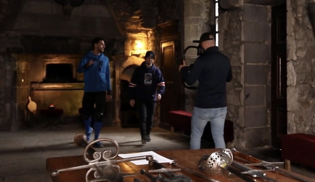 ThomasLaurentYT's tweet photo. @julienlaurentfr s’est fait les bras en tenant le stabilisateur pendant plus d’une heure... (encore merci 🤣) https://t.co/sfNvlzcKYg