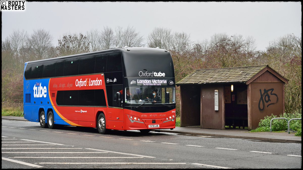 rootymasters's tweet image. Stagecoach launched 5 of their brand new Volvo B11RLET / Plaxton Panorama coaches onto the Oxford Tube route today (28/11/2020). 50421-25 were out and about brightening up a very dull day! @Oxford_Tube @Plaxtoncoach @VolvoBusUK