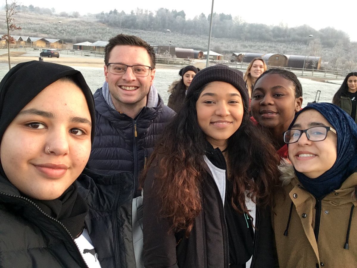 dixonsma_2022's tweet photo. A year ago today we were on our way to Kingswood. Happy memories. #BestNever https://t.co/sSlP4Cyjxs