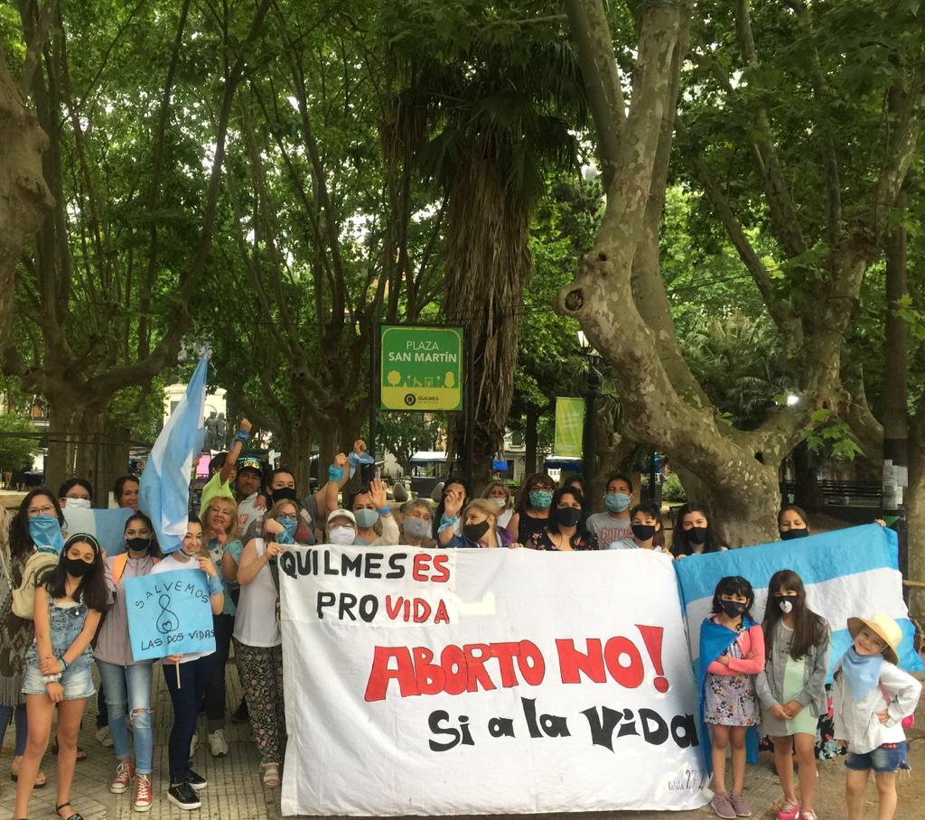 unidadprovidaok's tweet photo. ¡QUILMES, BS AS. YA SALIENDO PARA EL CONGRESO! 💙💪👏
Acordate de acompañar en redes con el hashtag #LaMayoríaCeleste https://t.co/88VBSYbiou