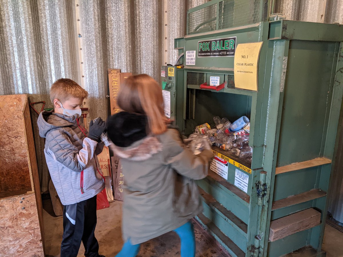 KurthBrashear's tweet photo. Oldest kids and I joining Dr. Brian Albright this morning as @CUNE serves our neighbors at the @CityofSeward #recycling center. #OurPromises of Community in action. #Nebraska https://t.co/rRBtk66cua