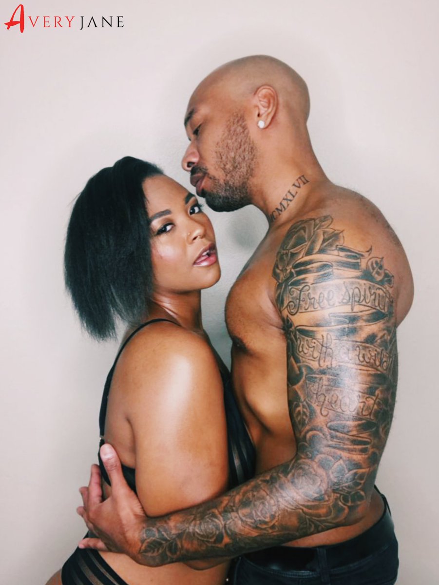 Медиафайл может носить деликатный характер. 