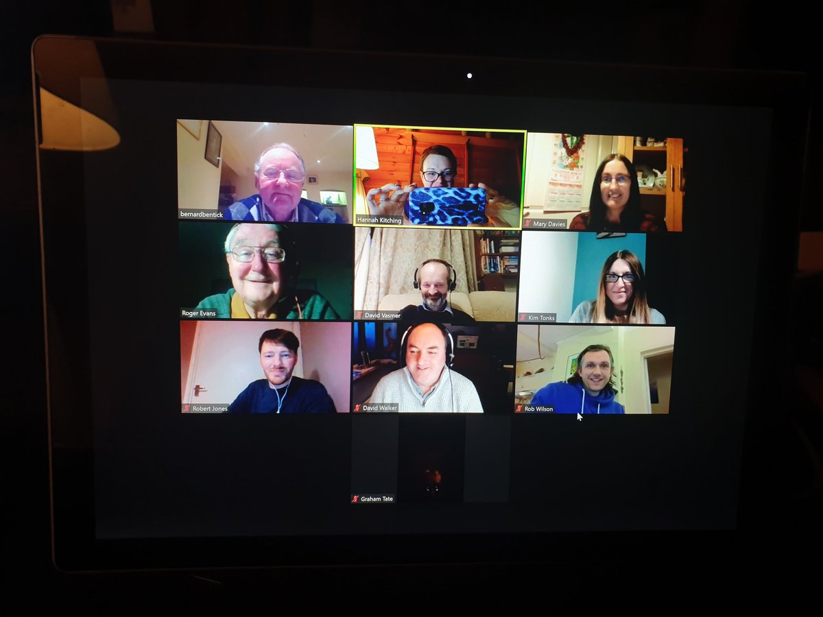Spent today at my computer training and mentoring at #KickstartOnline 💛💛
Fantastic mentor group from Shropshire <a href="/LibDemsShrops/">Shropshire Liberal Democrats</a> all hoping to become amazing local lib dem cllrs for their residents in 2021! 
See you all tomorrow for more!