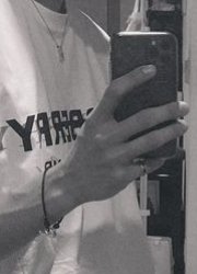 Juyeon's pretty handsa very important thread!