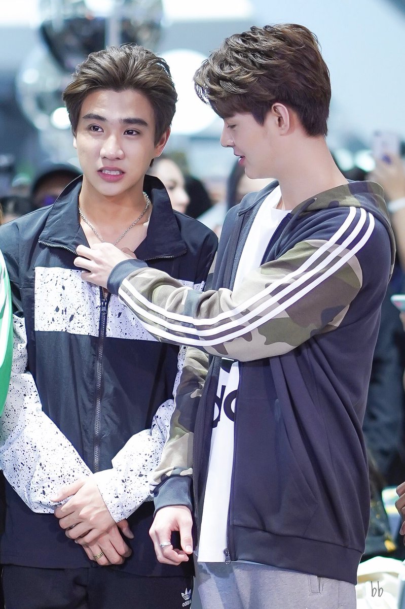 bububoo_'s tweet image. มีแฟนจะดูแลแฟนหรือให้แฟนดูแล 
S : ดูแลแฟน
//ยกตัวอย่าง