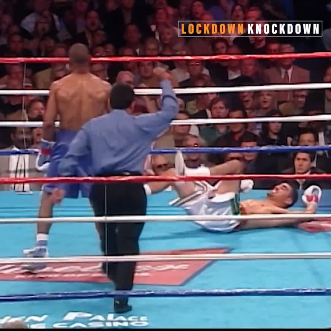 Happy 52nd Birthday to Roy Jones Jr. What a fighter he was in his prime 
