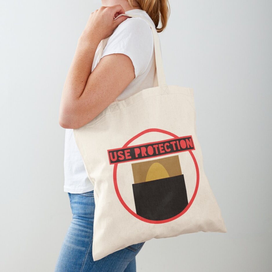 roxasfall's tweet image. #TheLastTimeIGotDrunk I entered a #MagictheGathering turnament without #card #sleeves... a reminder for card protection would be useful next time: redbubble.com/shop/ap/153228…
#MTGアリーナ #Magic #nerd #protection #zendikar