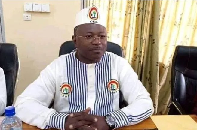 nsekh's tweet photo. #PaysdesHommesIntègres
#BurkinaFaso 
#Présidentielle2020
#Élection sans  #boucan
Les voisins ont géré leur topo, sans passer par la #CôtedIvoire et la #Guinée https://t.co/b2XJqZgT7v