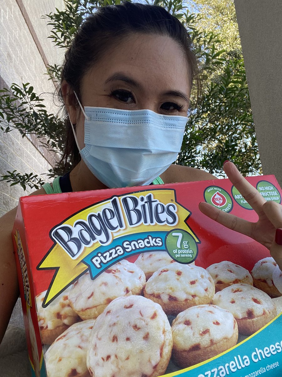g_unit_407's tweet photo. @BagelBites look what I picked up at the store today! 😄💜 Sending you good vibes! 💕 https://t.co/oPNT8R09Ve