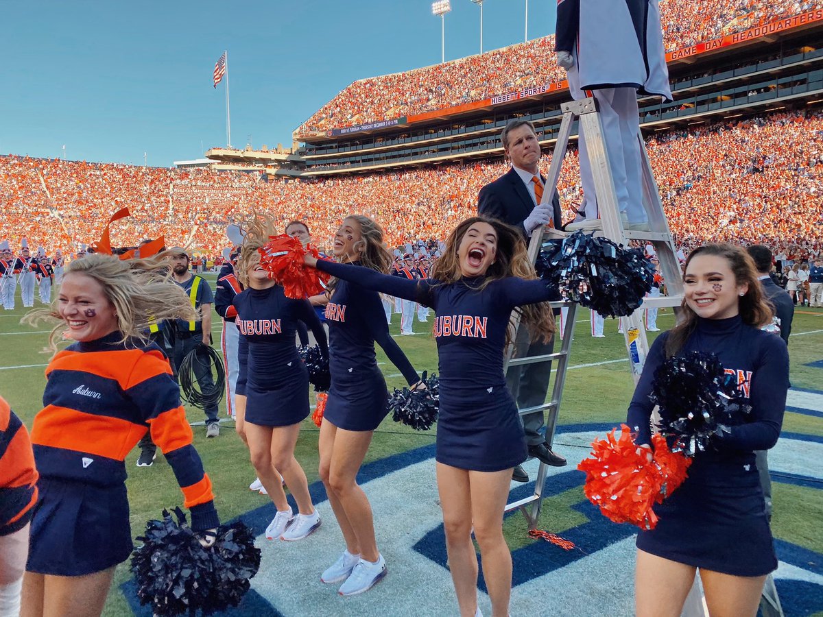 Auburn Tiger Paws tweet media