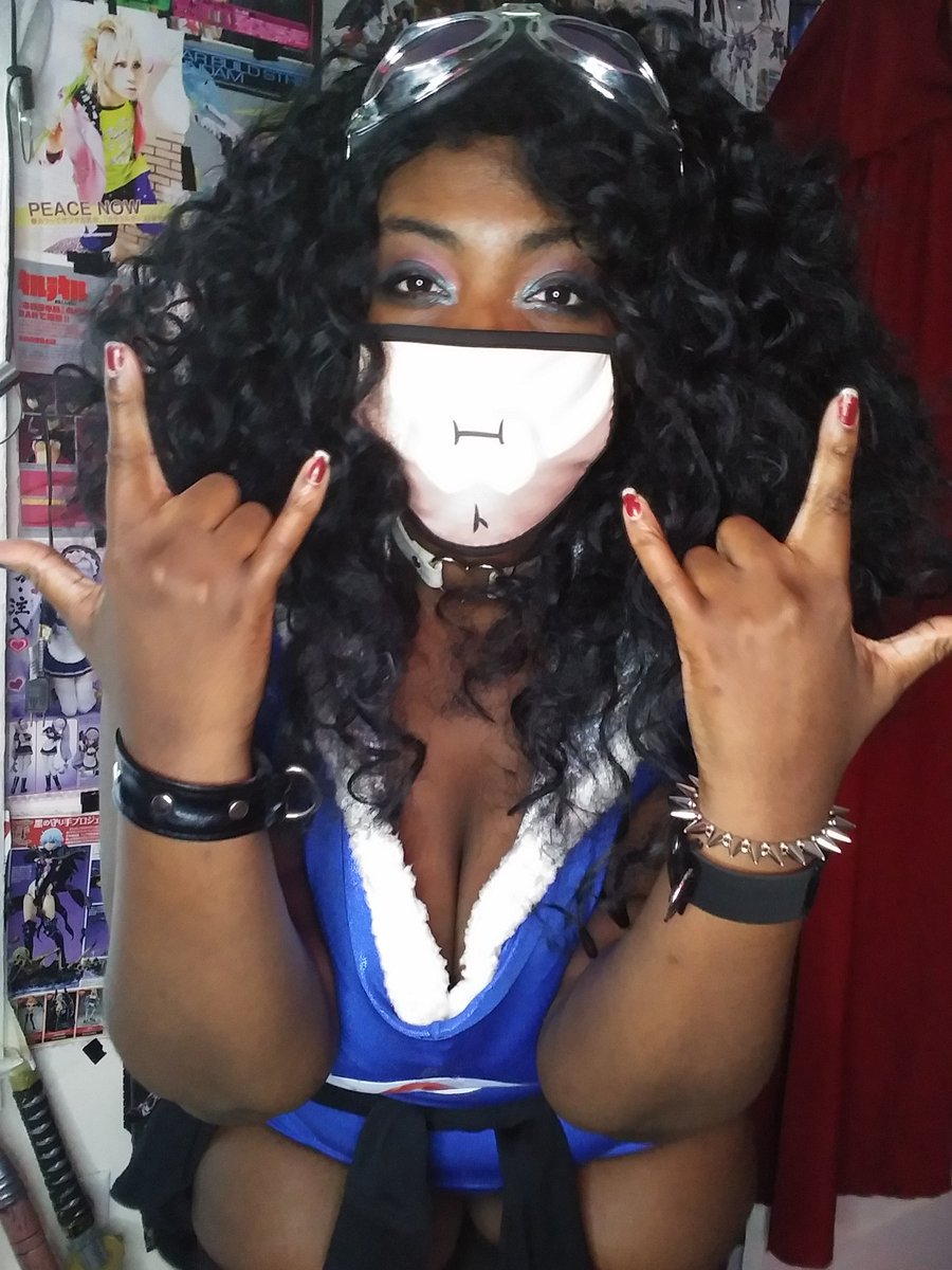 belleawsumcos19's tweet photo. Thanks @GameGrumps !!! One more mask for the reunion tour!
#dannysexbang #gamegrumps #notsogrump #proudlovely https://t.co/Rt3Xrkqz5y