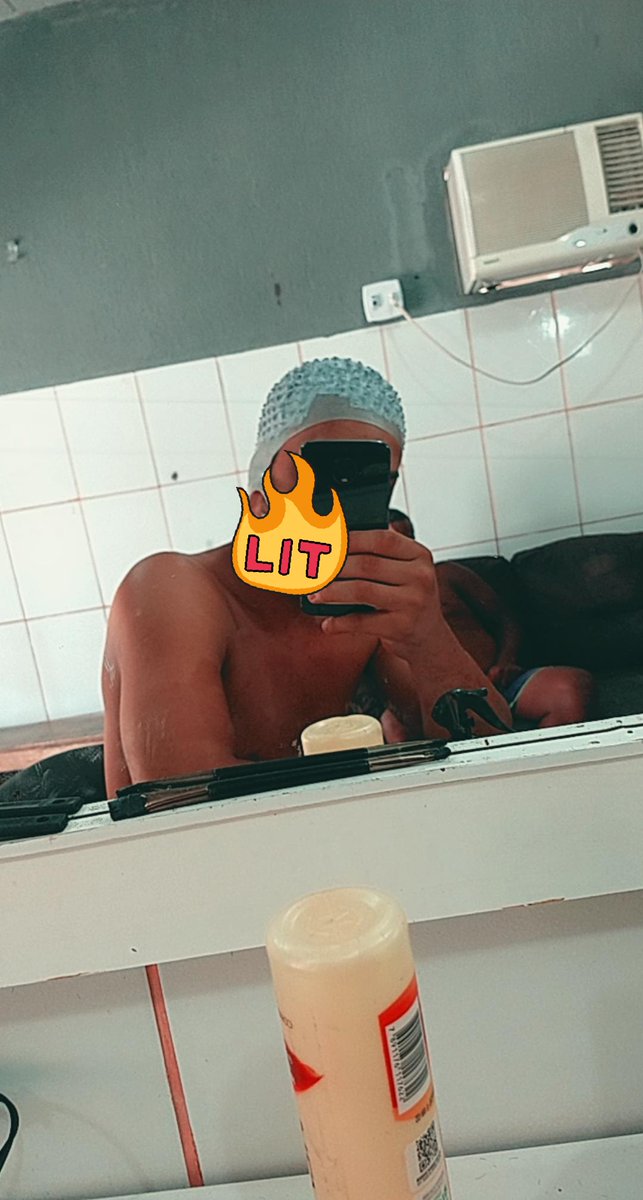Victor15530505's tweet photo. 🥵🥵 https://t.co/ktlX7dcWYs