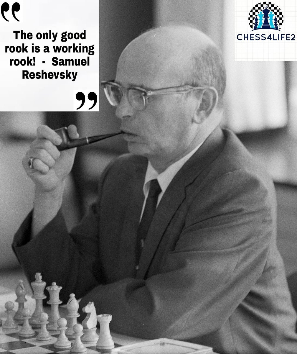 Hello everyone! Here is a nice chess quote from Samuel Reshevsky. Do you agree with this? Comment below!⬇️
Smash the FOLLOW button for more♟️ content!😉✌️
#chess #chessquotes #playchess #chess4life2