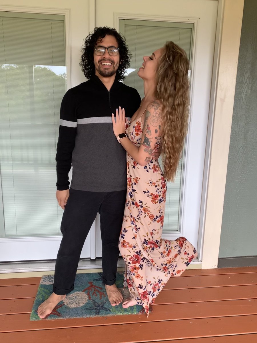 itssjordynhere's tweet photo. The loveliest Thanksgiving with the COVID bubble 😍🎉🥧 https://t.co/Cb2w6dGoys