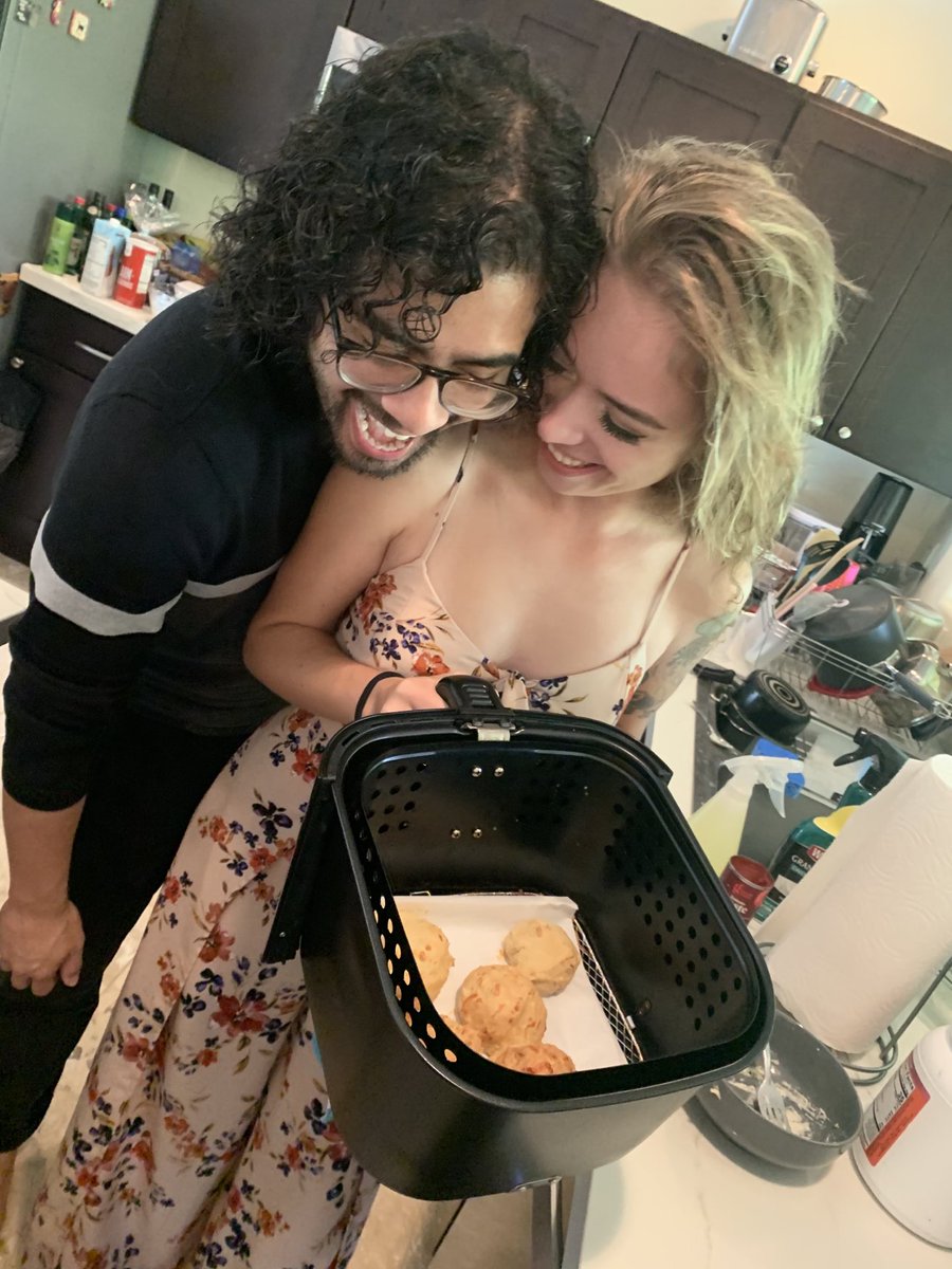itssjordynhere's tweet photo. The loveliest Thanksgiving with the COVID bubble 😍🎉🥧 https://t.co/Cb2w6dGoys