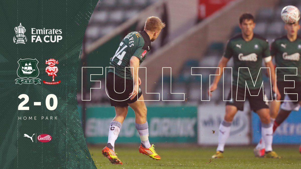 Argyle's tweet photo. Full-time at @homeparkstadium

Clean sheet ✅
Two goals ✅
Third round of the @EmiratesFACup ✅

Superb stuff from the Greens.

#pafc https://t.co/a5NJx9Dd79