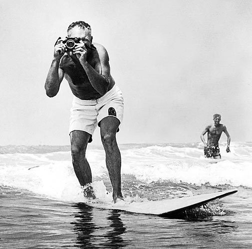 The name Leroy “Granny” Grannis is synonymous with the golden age of surfing in the 1960s. His iconic photographs documenting the surf scene in California and Hawaii are the stuff of legend. To learn more: l8r.it/Rhiv