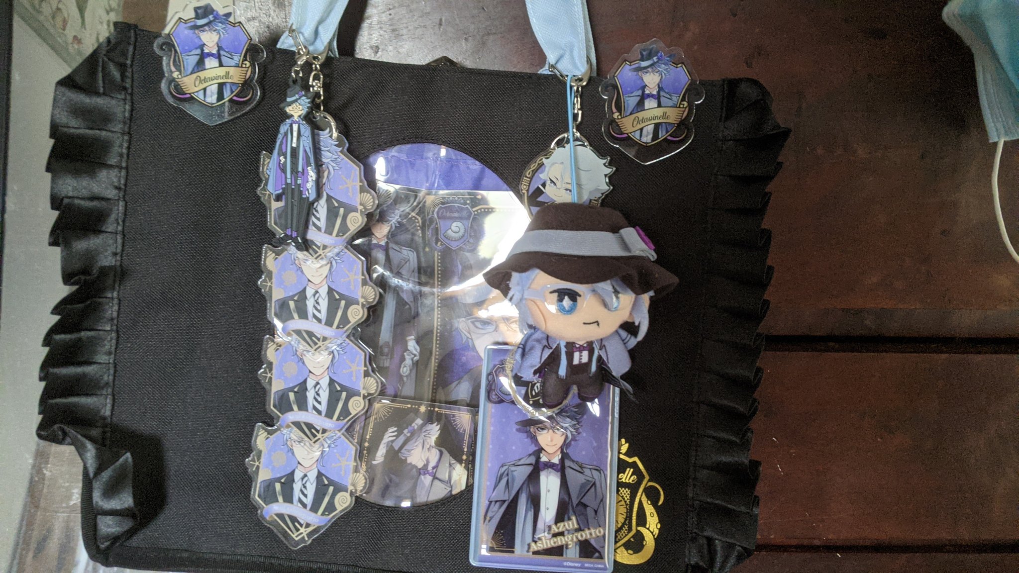 ツイステ トレイ おめバ 痛バック 箔押し付き PM窓付きバッグ～ハーツラビュル寮＆サバナクロー寮