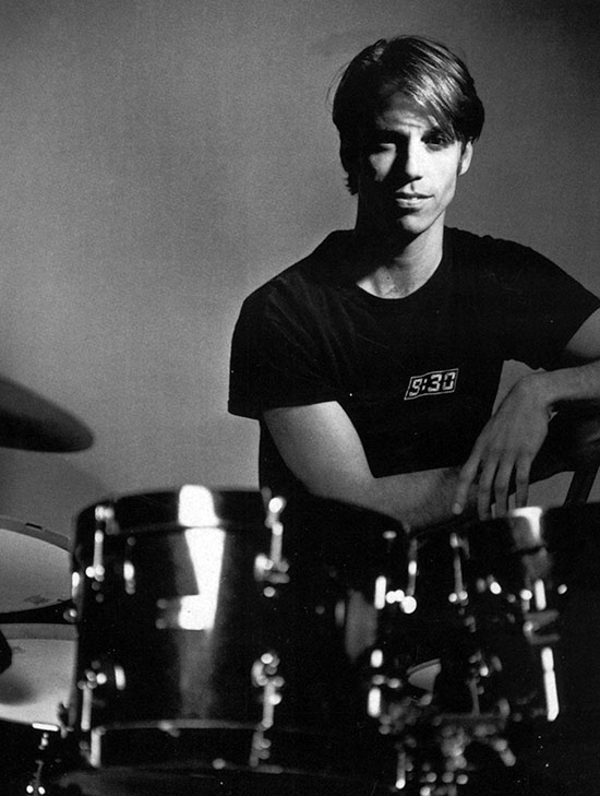 Happy Birthday to / drummer Matt Cameron 