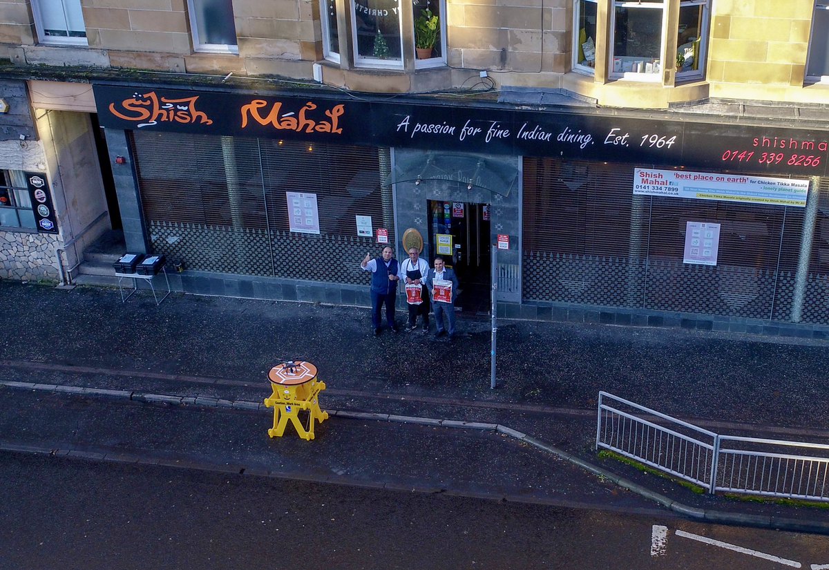 EyeintheskyGla's tweet photo. Shish Mahal Drone Delivery #Glasgow #Scotland @SHISHMAHAL1 @GlasgowWEToday @FoodWah @SCMPNews #shishmahal 
#shishsnobs #glasgow #Godblessglasgow #shishmahal1 #indianfood #cuisine #restaurants #greatfood #DroneProposal #Drones #DroneTech #DeliveringHappiness #delivery #worldsfirst https://t.co/FARTrm3GBf