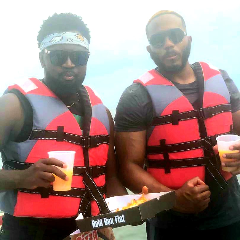 When two ex-housemates (Salim Papa Salone of Housemates Salone and Kiddwaya of BBN) meet on a boat ride for a beautiful scenery in Freetown Sierra Leone. 

#HousematesSalone2
#BBNaija
#AYVMediaEmpire
#AfricellSL 
#Kiddwaya
#KiddricaXSierraLeone 
#KiddricaInSL