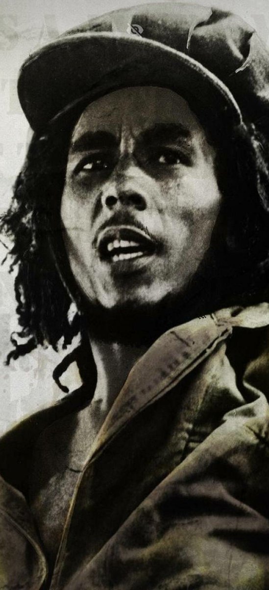 Yaşadığın hayatı sev. Sevdiğin hayatı yaşa.

Bob Marley