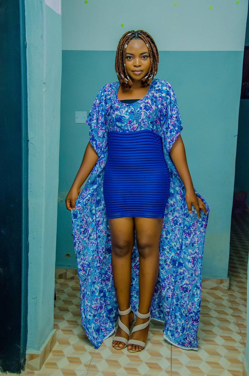 BrizyImage's tweet photo. Blue bodycon dress with cape.
You can rock it like boubou too.

This spectacular dress was made from a stripe stretchy "see through" fabric and the cape is a colorful silk fabric.

You can rock this as a beach wear or for a pool party.
#bodycondress #blue  #beach #beachwear https://t.co/IpbYV24D0W