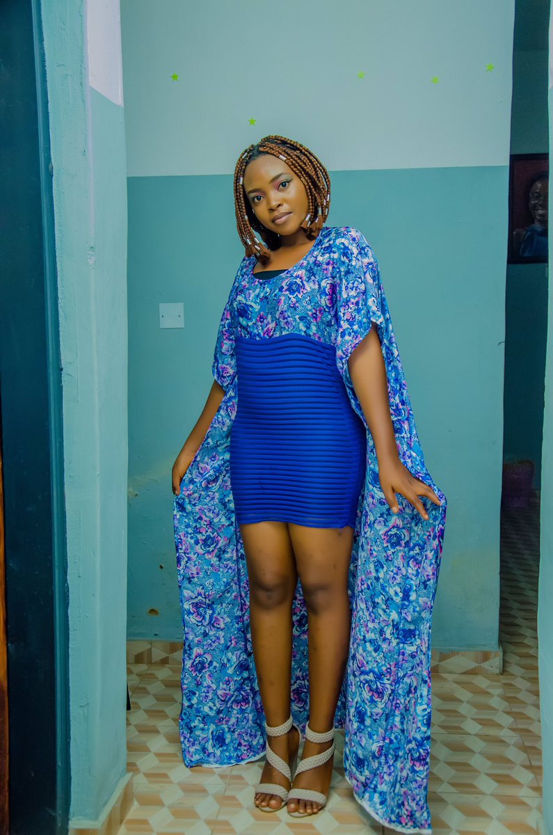 BrizyImage's tweet photo. Blue bodycon dress with cape.
You can rock it like boubou too.

This spectacular dress was made from a stripe stretchy "see through" fabric and the cape is a colorful silk fabric.

You can rock this as a beach wear or for a pool party.
#bodycondress #blue  #beach #beachwear https://t.co/IpbYV24D0W