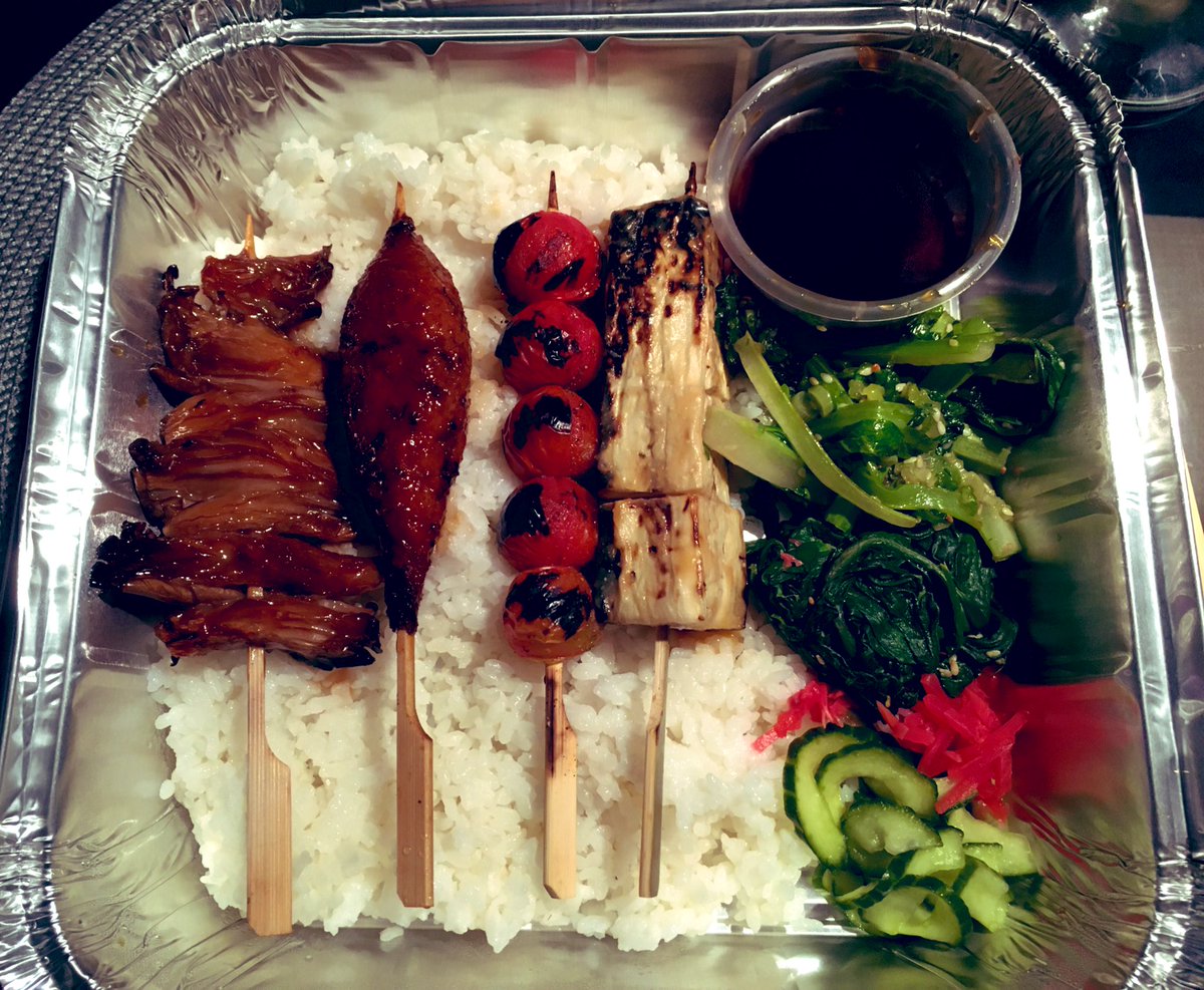 SusanHVeggies's tweet photo. What’s in the box? It’s my main vegan meal from @kushiyanotts with a side of grilled avocado. Beautiful. Eat in to help out #nutritioncoach1 #vegan #eatintohelpout #kushiya #asianfood #nottingham #takeout https://t.co/8tjGkDptfU
