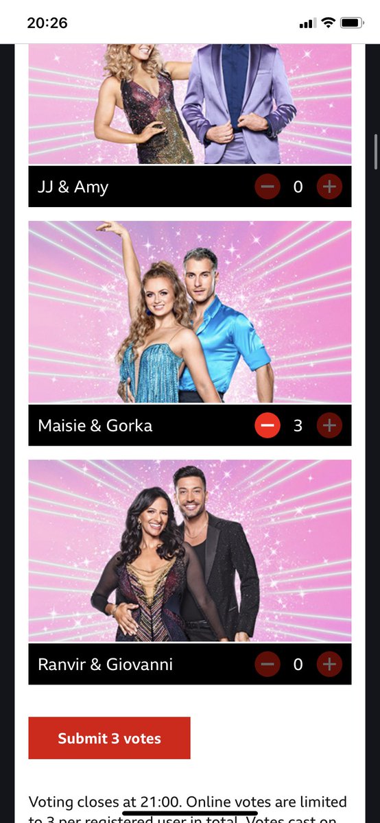 xViCkIx_'s tweet photo. If your votes don’t look like this, you’re doing it wrong 

@maisie_smith_ @gorkamarquez1 

#Strictly #StrictlyComeDancing https://t.co/Hjz21vtryl
