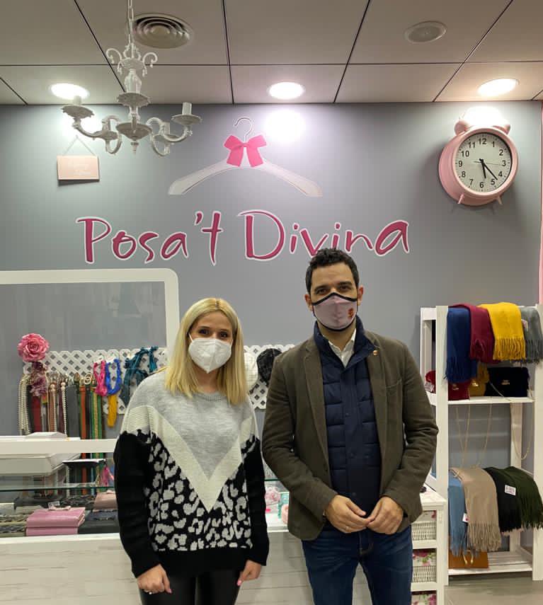 SagredoMarco's tweet photo. Re-inauguración de Posa't Divina

Es un orgullo ver cómo prosperan los #emprendedores

Deborah empezó en la misma calle hace dos años y hoy #amplía el negocio, dando una muestra más de su #valentía

#ChequeBebé #ChequeEmprendedor #ChequeDigital #ChequeEquipamiento #CompraAPaterna https://t.co/1g39sqQ9un