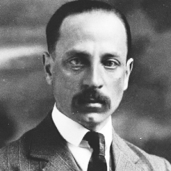 RealEmirHan's tweet photo. “Yet, no matter how deeply I go down into myself, my God is dark, and like a webbing made of a hundred roots that drink in silence.” 

Rainer Maria Rilke

The Selected Poetry https://t.co/CRu4xOCP1q