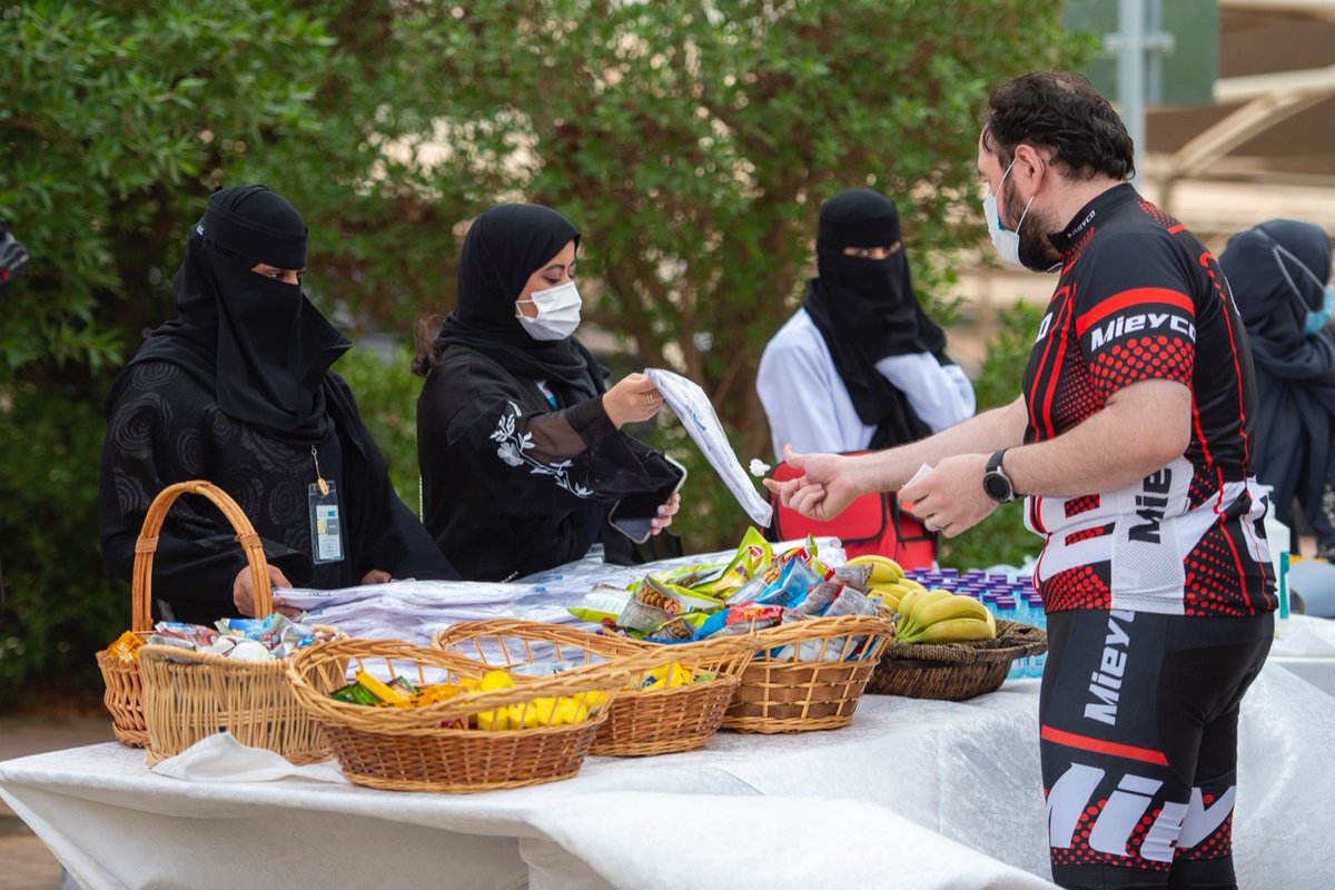 ksumedicalcity's tweet photo. جانب من ماراثون الدرجات الهوائية
بمناسبة #اليوم_العالمي_للسكري التي نظمتها  #المدينة_الطبية_الجامعية بـ #جامعة_الملك_سعود بمشاركة  #مسك_الخيرية https://t.co/r4B1ypZZG3
