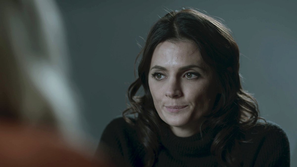 stana_katic_fr's tweet photo. Ce soir, diffusion du final de la saison 3 d'#Absentia à 20h50 sur la chaine #AlticeStudio !
Episode 3x10 'Renaissance'
@Stana_Katic
@EvilWillPascoe
@AbsentiaSeries https://t.co/AQh78IotJ2