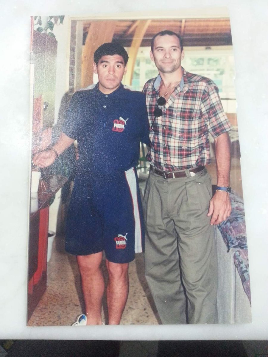 damatito's tweet photo. #MifotoconMaradona https://t.co/HiDuVW0yAg