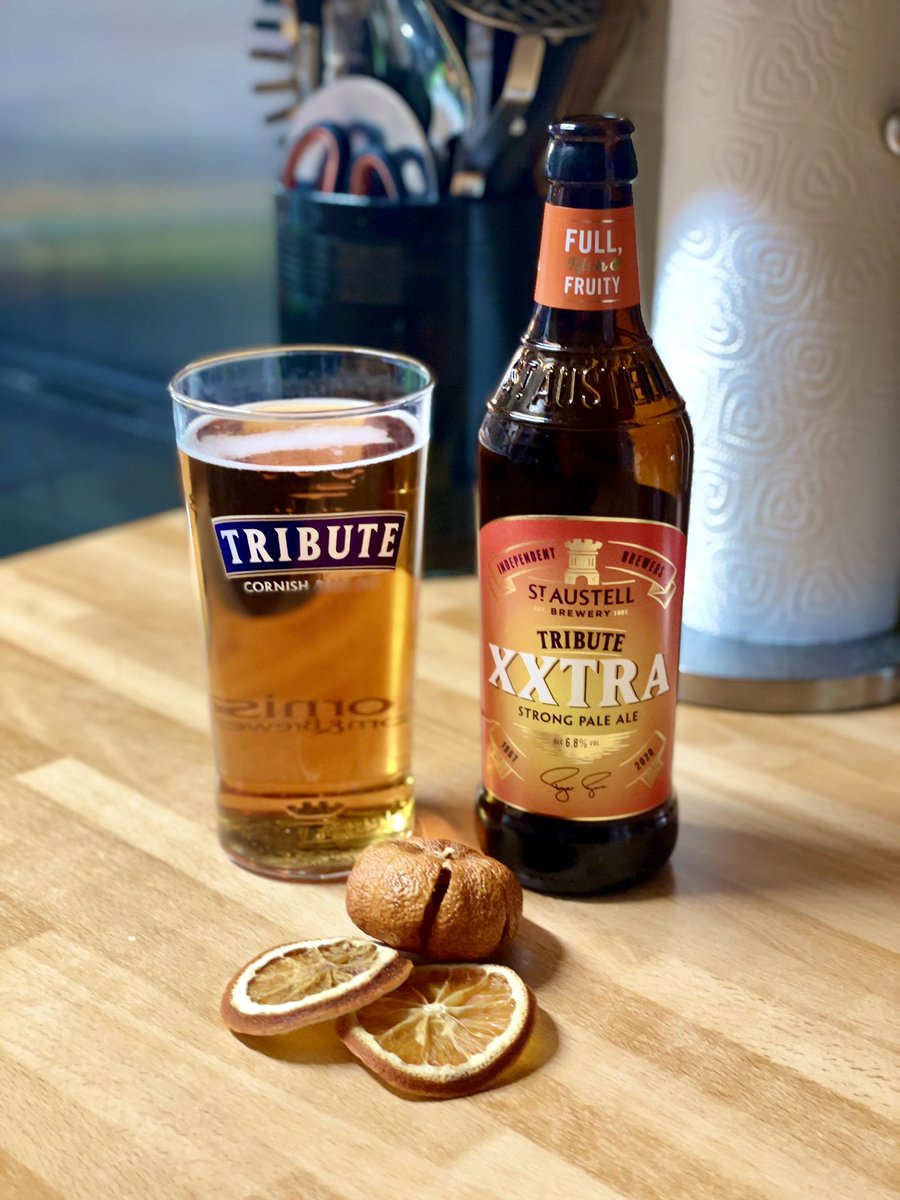 nibsuk's tweet photo. Raising a few special St Austell beers for Roger Ryman tonight
#CheersToRoger #StAustellBrewery #Tribute #ProperJob #BlackSquare #TamarCreek #MenaDhu #BigJob #TributeXXTRA #Hicks #HSD #Korev #CardinalSyn #BadHabit #ProperBlack #MilkshakeIPA #SmallBatchBrews https://t.co/Zf7yuyrtKn