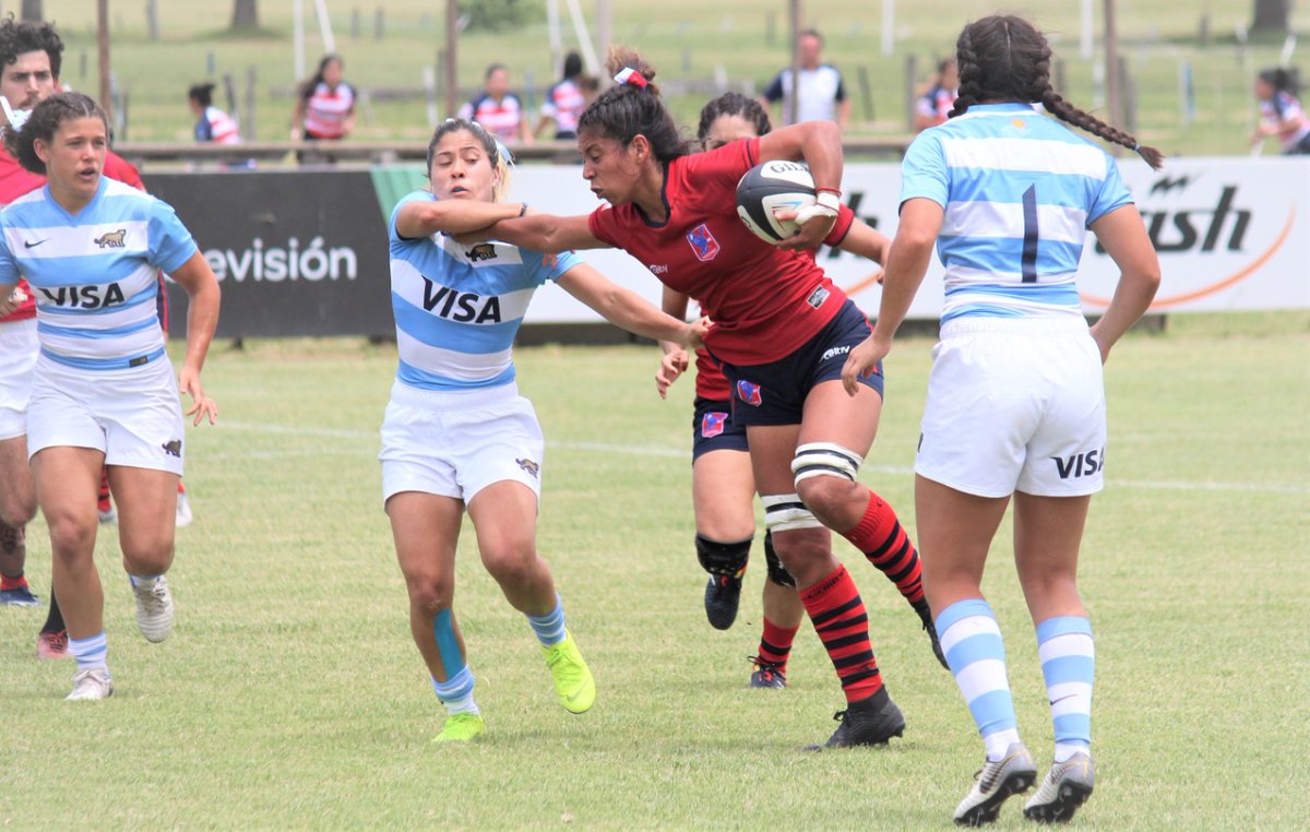 chilerugby's tweet photo. 🔴 Algunas imágenes de la jornada. #SAR7S
📷 @sudamericarugby

#womeninrugby #imparables 🏃🏻‍♀️ #trytostopus #elrugbynosune https://t.co/qAOzw7ae8B