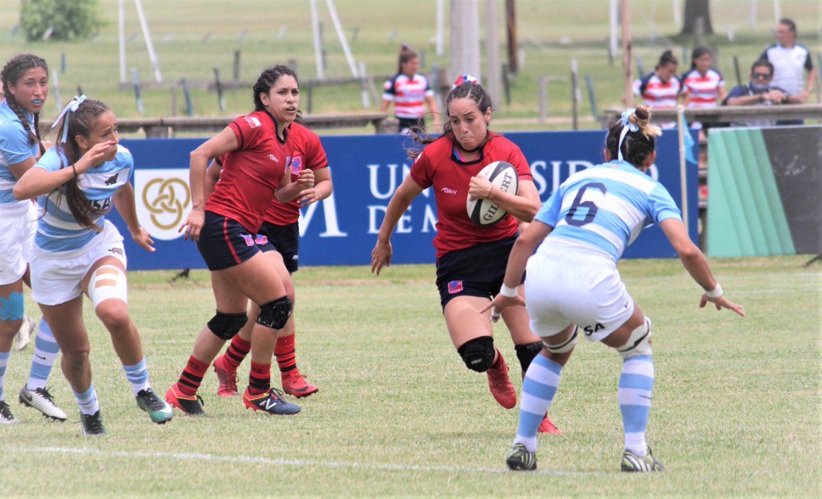 chilerugby's tweet photo. 🔴 Algunas imágenes de la jornada. #SAR7S
📷 @sudamericarugby

#womeninrugby #imparables 🏃🏻‍♀️ #trytostopus #elrugbynosune https://t.co/qAOzw7ae8B