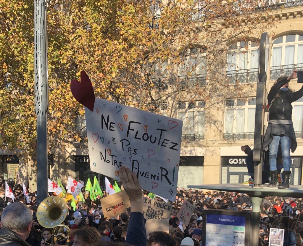 itsimanou's tweet photo. #MarcheDesLibertes ✊✨ https://t.co/k1Fn34Vsg4
