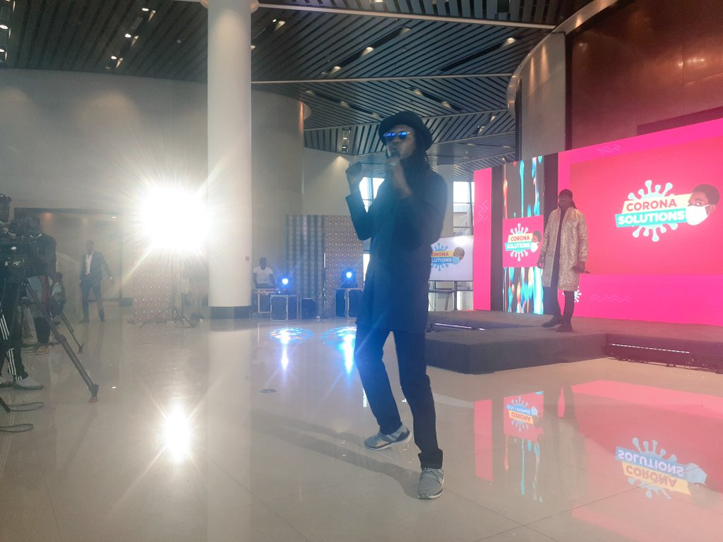 khady ndour tweet media