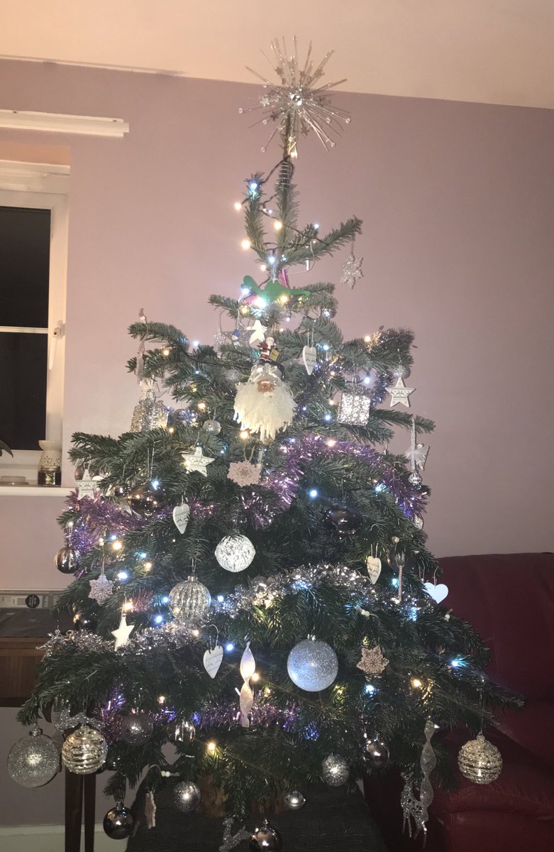 DaniG4_'s tweet photo. Iβve wanted a real tree since I was a little girl; now 35yrs my little ones really wanted to choose there own too. So my youngest little Eleanor picked this one, because it was little like her. ππ₯°π #lightupnw https://t.co/WmR4TaWiWh