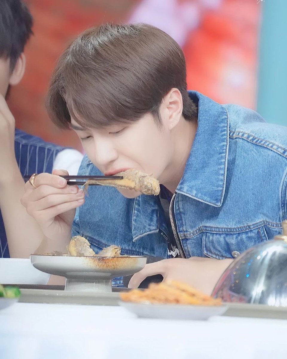 Wyb as raccoons; a thread