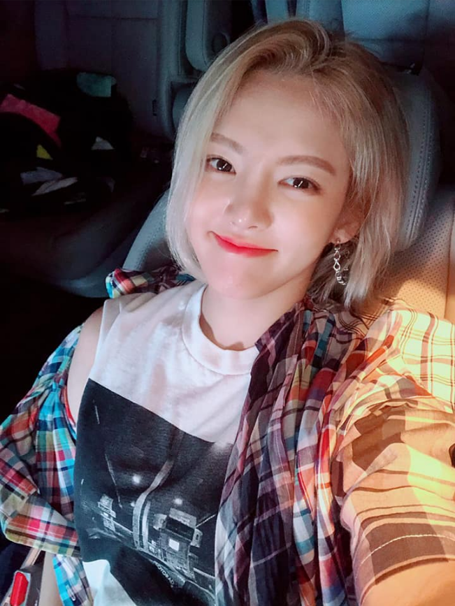 DjStefOfficial_'s tweet photo. ❝ 𝘚𝘩𝘪𝘯𝘪𝘯𝘨 𝘸𝘩𝘦𝘳𝘦 𝘵𝘩𝘦𝘳𝘦 𝘪𝘴 𝘯𝘰 𝘭𝘪𝘨𝘩𝘵 ❞ - #GNCD2ndCB #LetMeGNCD
Y ya estoy llegando al comeback de los preciosos @GNCDTW la noche de hoy, muchas gracias por haberme invitado bebés, les deseo lo mejor del mundo! https://t.co/533RcVV5wQ