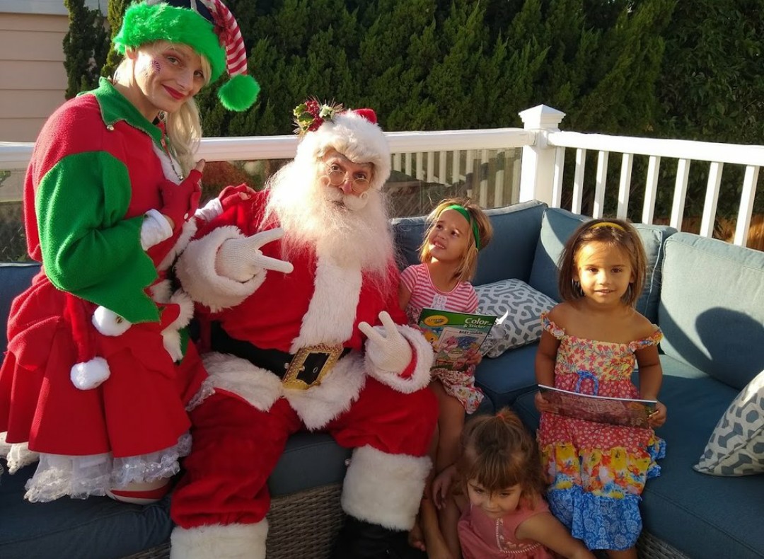 Star_Q_Parties's tweet photo. Smiles on the faces, laughter in the air are and the ability to still believe are the reasons I love being Santa!!

Santa Claus is coming to town. But is he coming to YOUR town?

There is still time to schedule your visit.
VIRTUAL VISITS ALSO AVAILABLE.

https://t.co/rBFaqI4qVf https://t.co/8hn9KzOP1p